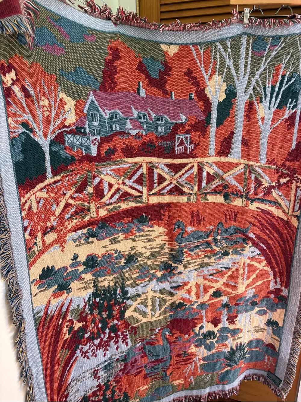 Vintage Goodwin Weavers Swan Lake Throw Blanket